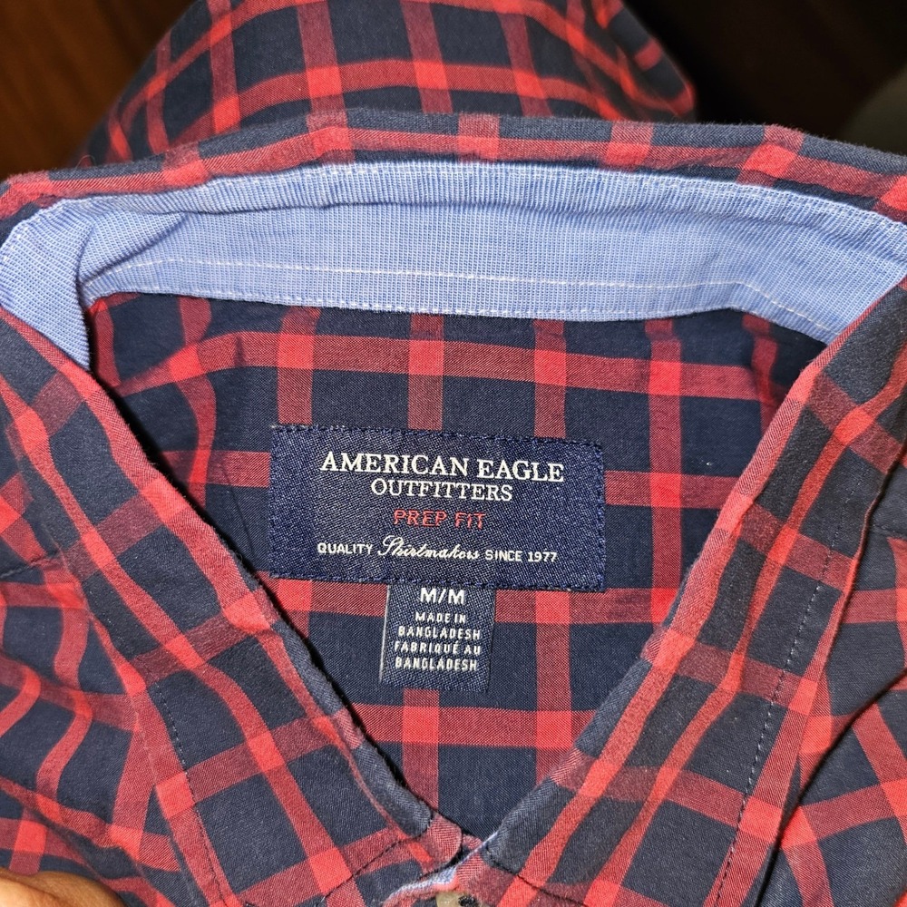 American Eagle Outfitters Preppy Fit Plaid Button Down Shirt Men's Medium‎ Cabin